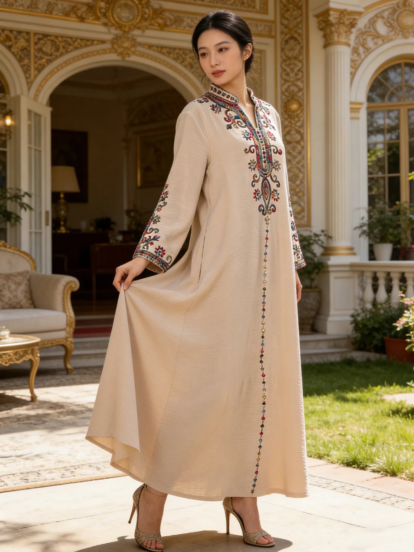 Embroidered Women's Thobe