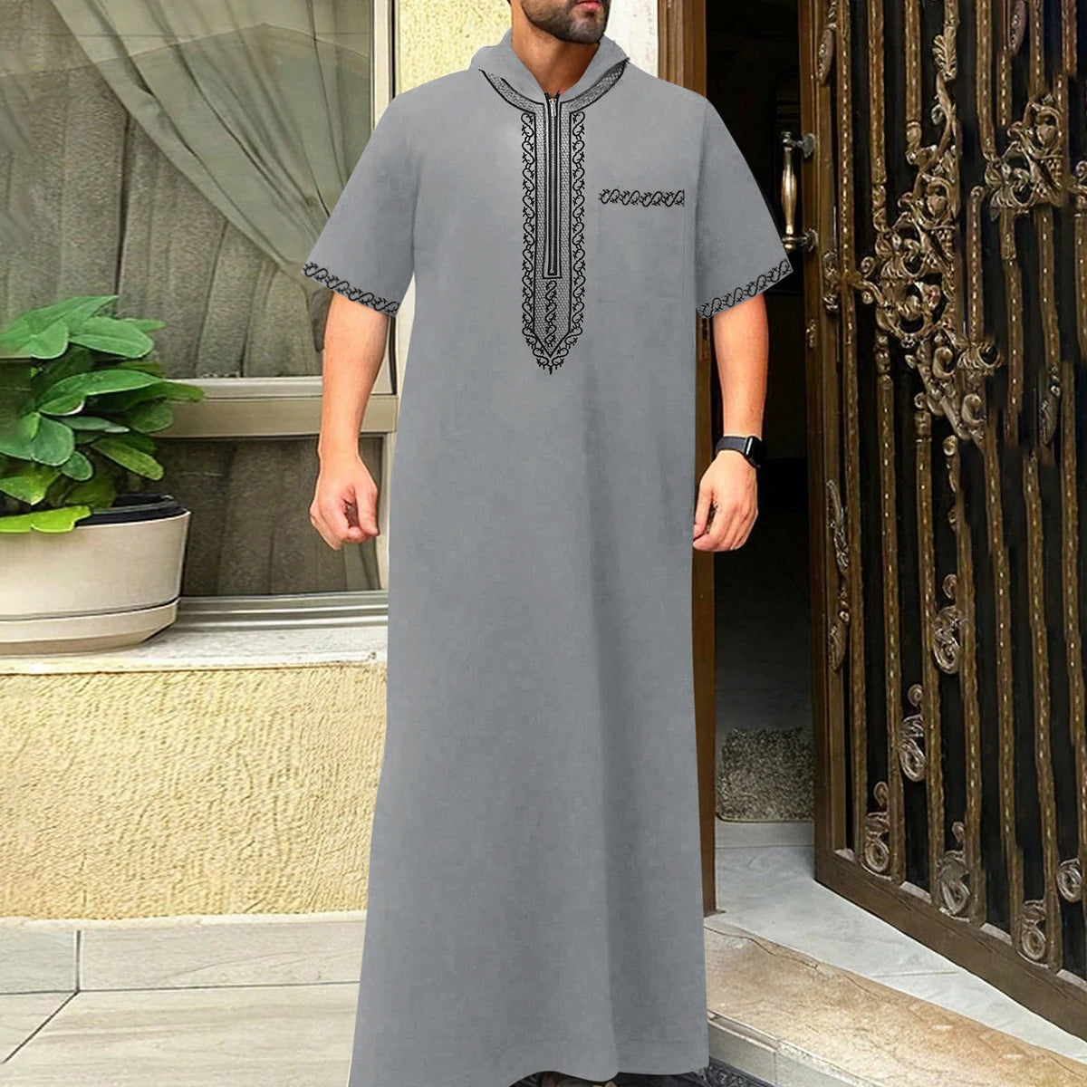 Moroccan men's thobe